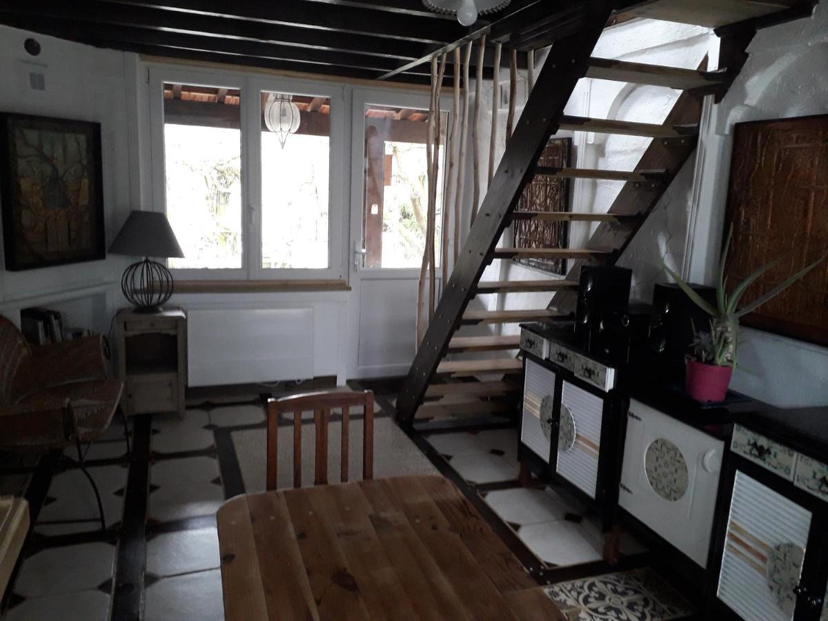 Maison D'Artiste Acces Jardin Мобеж Екстер'єр фото